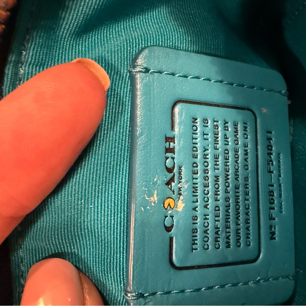 Coach x Pac-Man Limited Edition Corner Zip Wristlet – Blue NWT - Picture 7 of 10